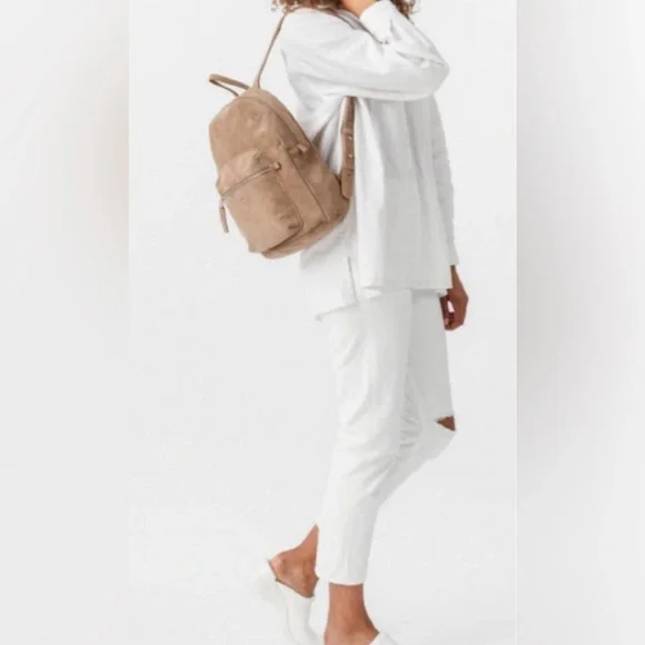 BAGGU Small Leather Backpack in Dune Tan Suede - Picture 11 of 11